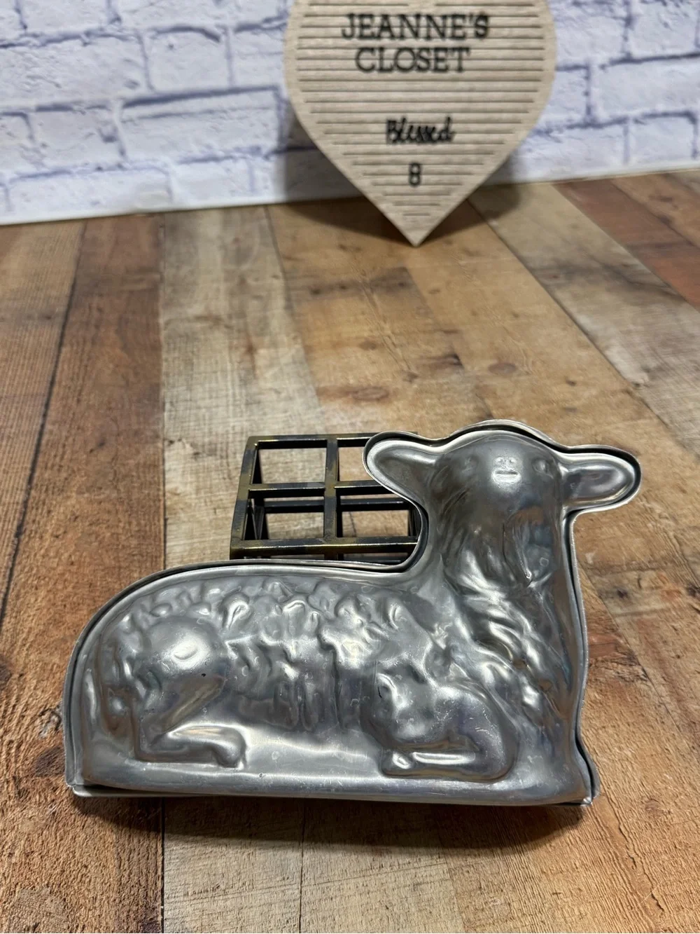 Vintage Aluminum Lamb Sheep Cake Pan Gelatin Mold Easter Spring Pre owned condit